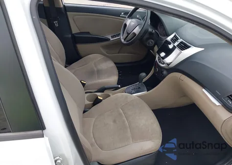 2015 Hyundai Accent Gls z USA, uszkodzony, nr VIN KMHCT4AE9FU808981